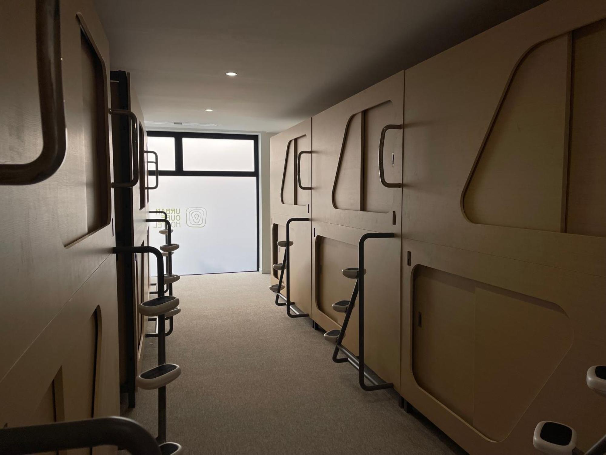 Urban Cube Hostel Sevilla 外观 照片